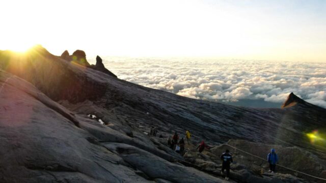 CloudFormationとTerraformの違い｜AWSのIaCツールを使い分ける判断基準